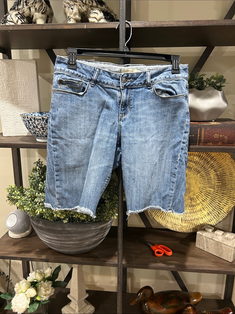 Natural reflections women’s Light Blue Denim Bermuda Shorts